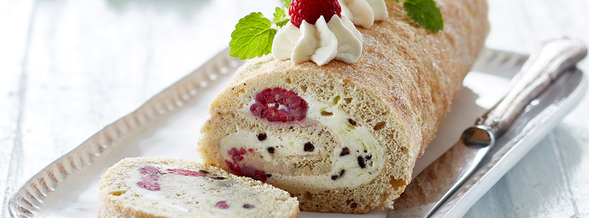 Isroulade Med Choko Marcipan Is Stor 1248X463px